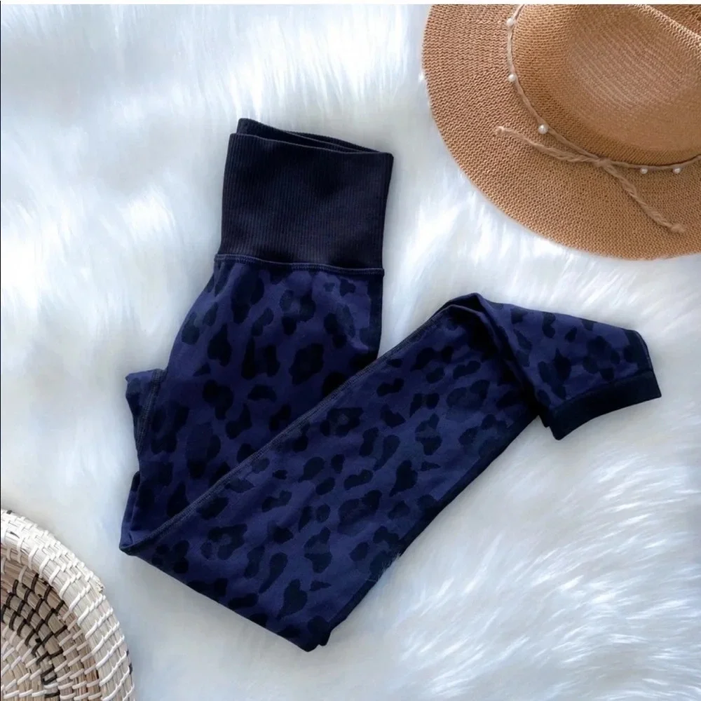 925 Fit Wild Thing Seamless Legging Leopard Blue Black Animal Print High Waist S
